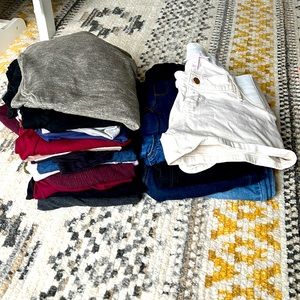 Maternity colthes lot sizes S-M